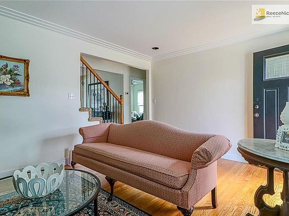 3rd image of 5635 Nall Ave