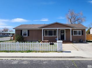 490 S Russell St, Fallon, NV 89406