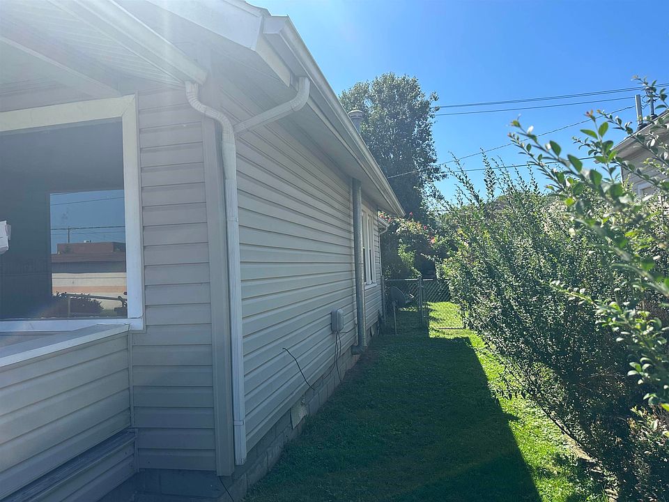 3017 Bradley Rd, Huntington, WV 25704 Zillow