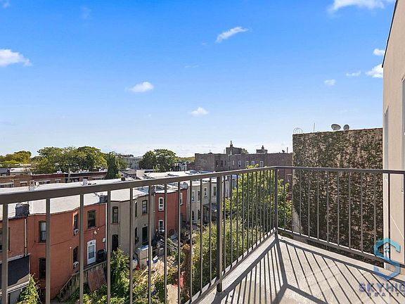 3rd image of 897 New York Ave #4N