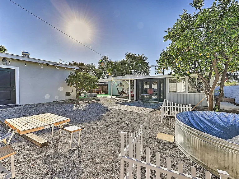 1051 Amador St — Photo 29