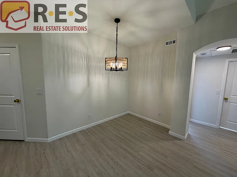 1631 W Canal Cir #832 — Photo 5