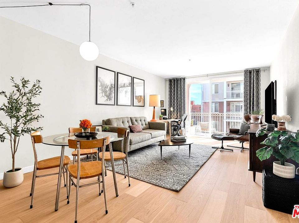 1st image of 3740 Santa Rosalia Dr #302