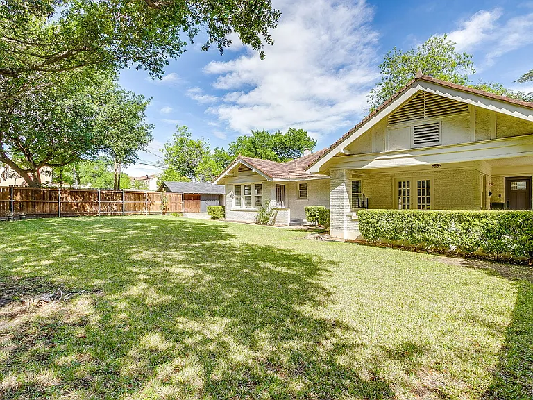 2718 Cockrell Ave — Photo 20