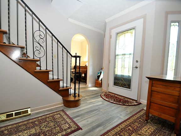 4th image of 7865 Ashland Ct NW