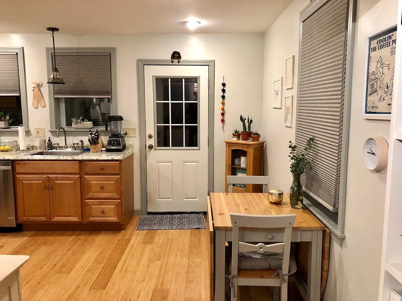 2 bed, 720 sqft, $2,500 — Photo 4