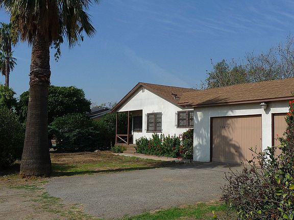 15472 Merrill Ave. - Front View (2)