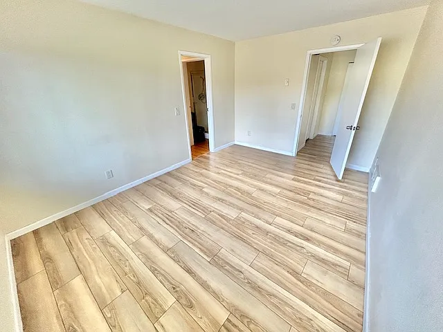 867 Shelsteve Ter — Photo 16