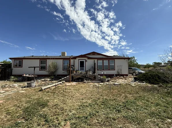 48 E Campbell Ln, La Sal, UT 84530