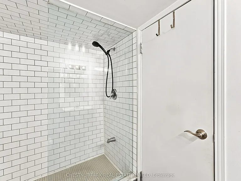 208 Greenwood Ave #1 — Photo 21