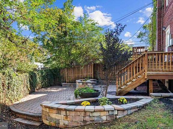 5th image of 2708 Farnsworth Dr