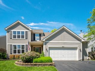 651 Thompson Ave, North Aurora, IL 60542