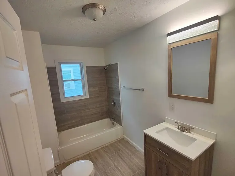 3629 Birchwood Ave — Photo 8