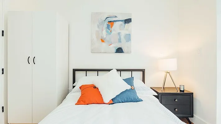 Rented by Nooklyn NYC LLC | media 59