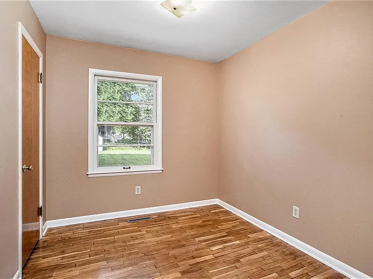 749 E Mansion St #1 — Photo 8