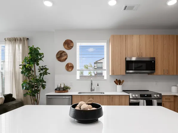 Alexan Overlook, 925 W Mallard Creek Church Rd #3105, Charlotte, NC 28262