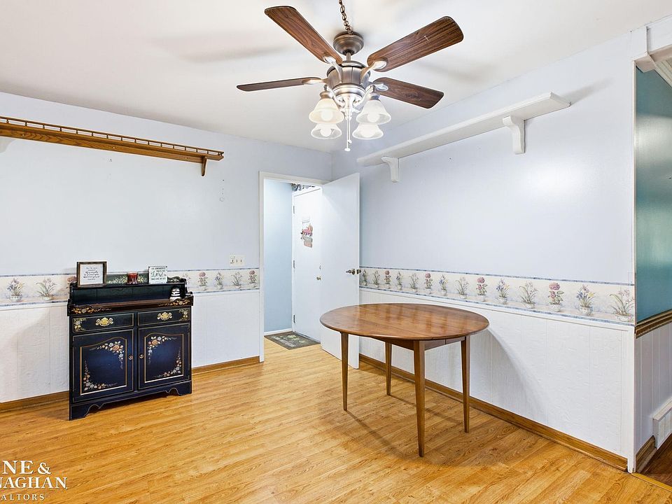 3655 Ravenswood Rd, photo 9