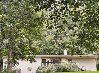 5500 Woodside Dr, Nashport, OH 43830