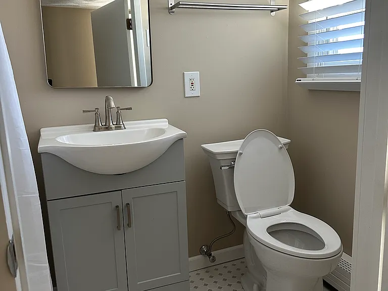 24 Tacoma St #2 — Photo 7