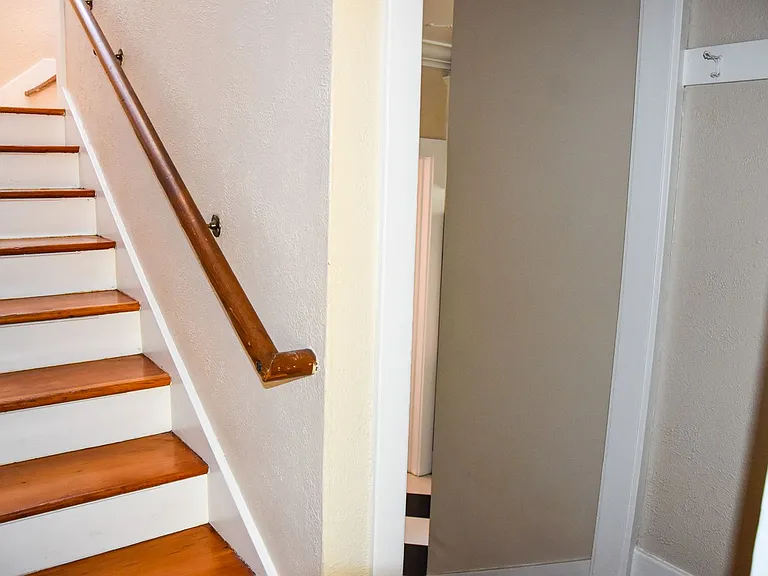 169 N Harwood St — Photo 11