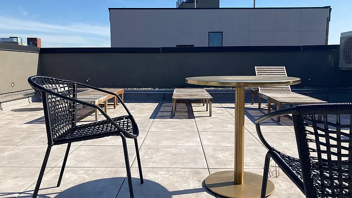 Rented by Nooklyn NYC LLC | media 71