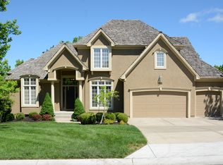 26412 W 110th Ter, Olathe, KS 66061