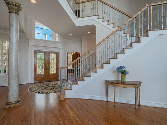 3rd image of 2700 Anders Ln