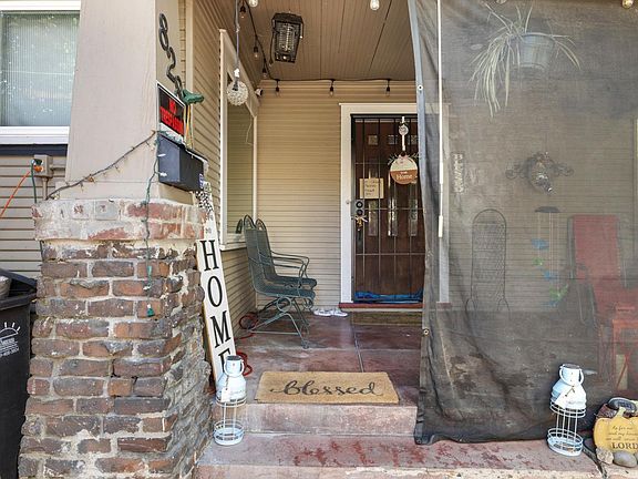 4th image of 828 W Magnolia St