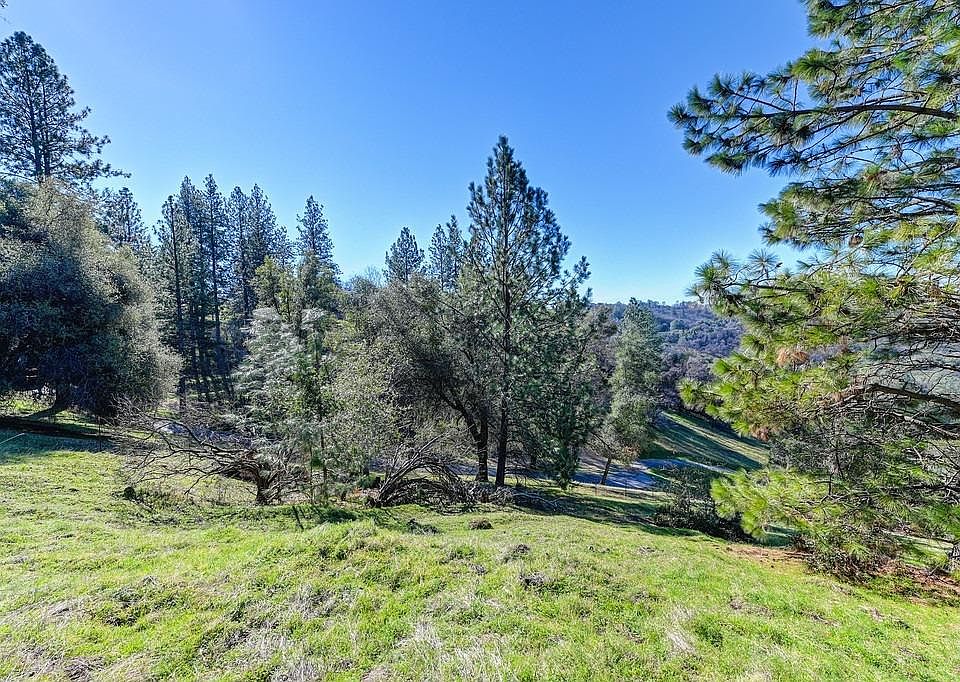 1st image of 21109 Adamson Dr