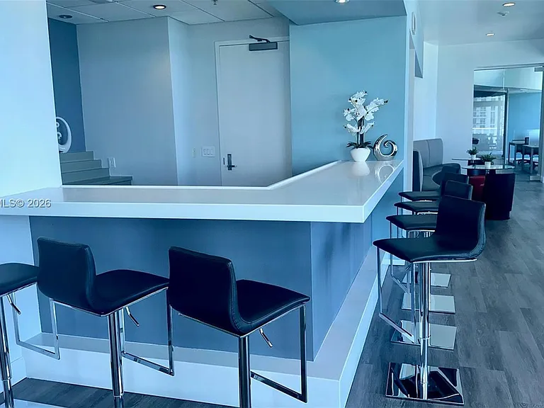 300 S Biscayne Blvd #T-3702 — Photo 46