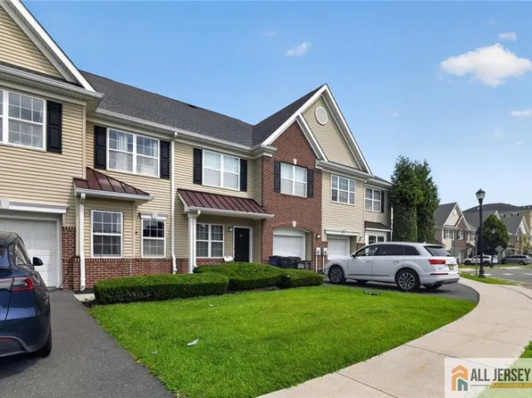 64 Andrews Way #1864, Piscataway, NJ 08854