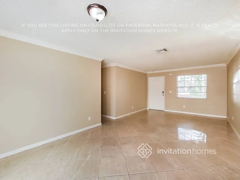 7750 NW 45th Ct — Photo 6