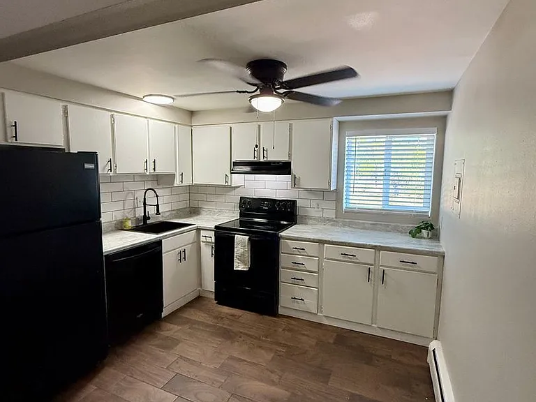 4413 Forrest Hill Rd — Photo 21