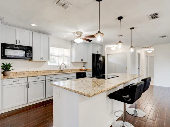 406 Holmes Blvd NW, Fort Walton Beach, FL 32548