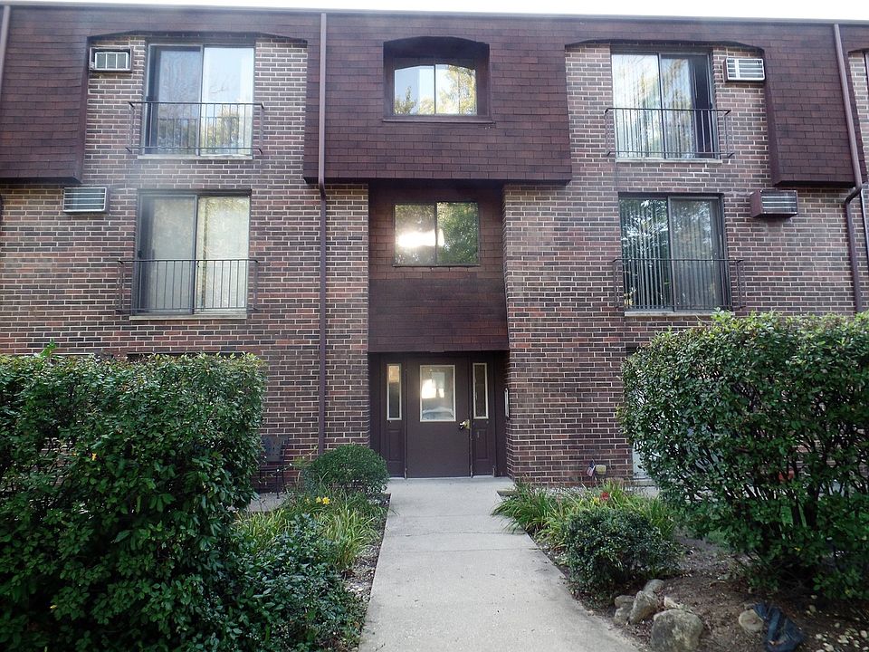 1st image of 206 W Division St APT G