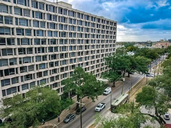 2100 Saint Charles Ave APT 7F, New Orleans, LA 70130