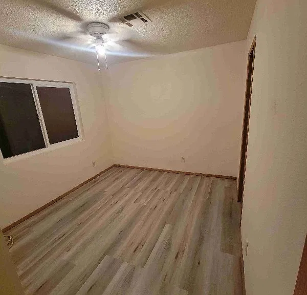 442 Holick Ave — Photo 11