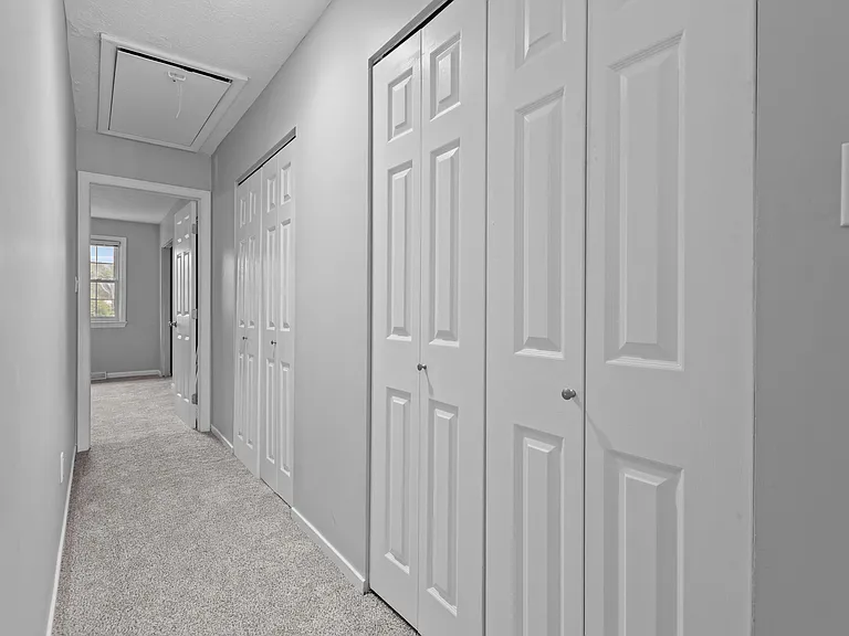 236 London Towne Dr — Photo 12