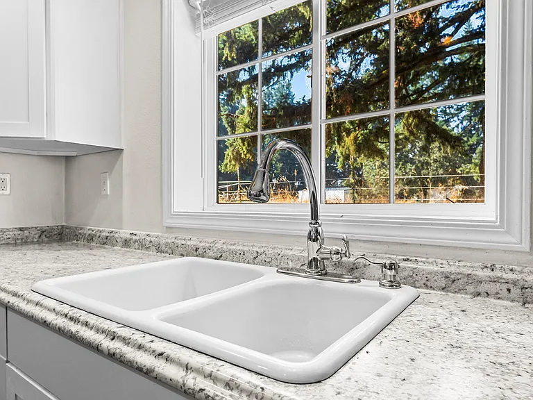 2385 Cascade Hwy SE #1 — Photo 7