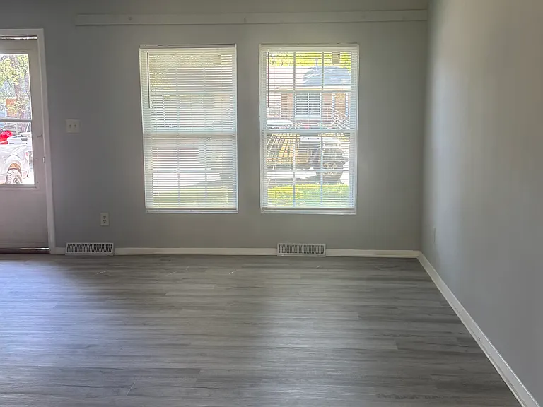 4707 Americana Ave #1A — Photo 3