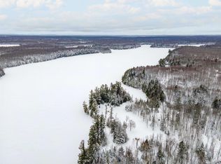 6399 E Beatons Lake Rd, Watersmeet, MI 49969
