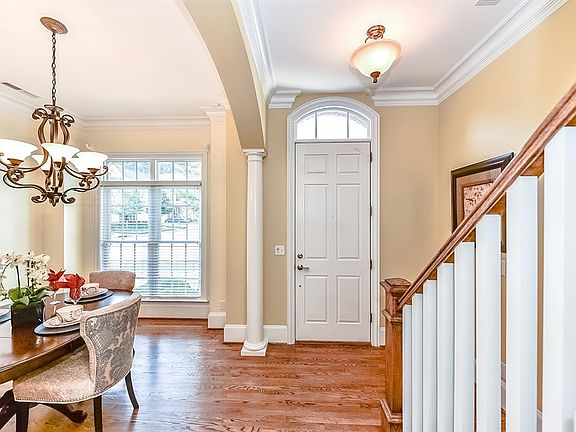 3rd image of 3007 Crowder Ct