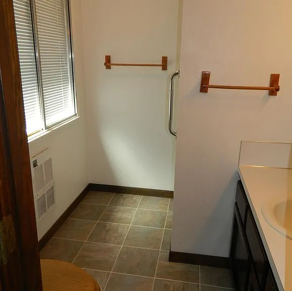 Merryman Dr — Photo 8