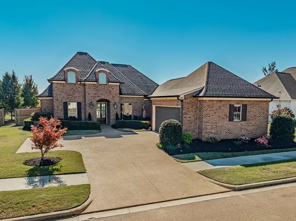 304 Lakewood Hill Dr, Oxford, MS 38655