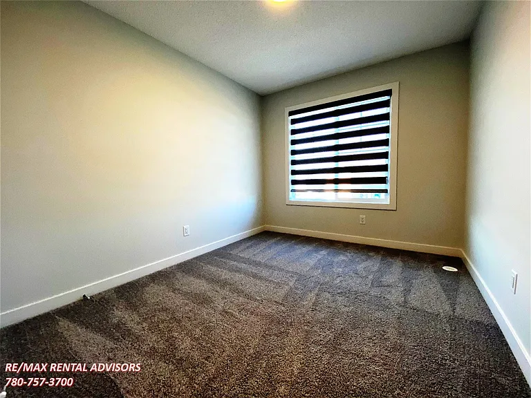 1543 12th Ave NW — Photo 12