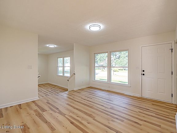 2nd image of 7501 Blue Wing Dr