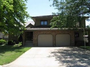 206 Laura St, Salina, KS 67401