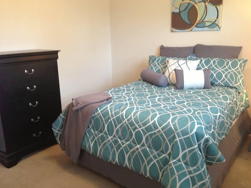 1st image of 1616 Seminole Dr #1-106