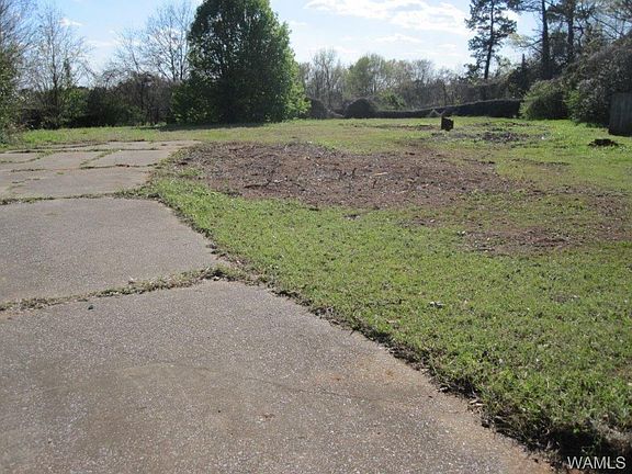 4th image of 7600 Marigold Ln