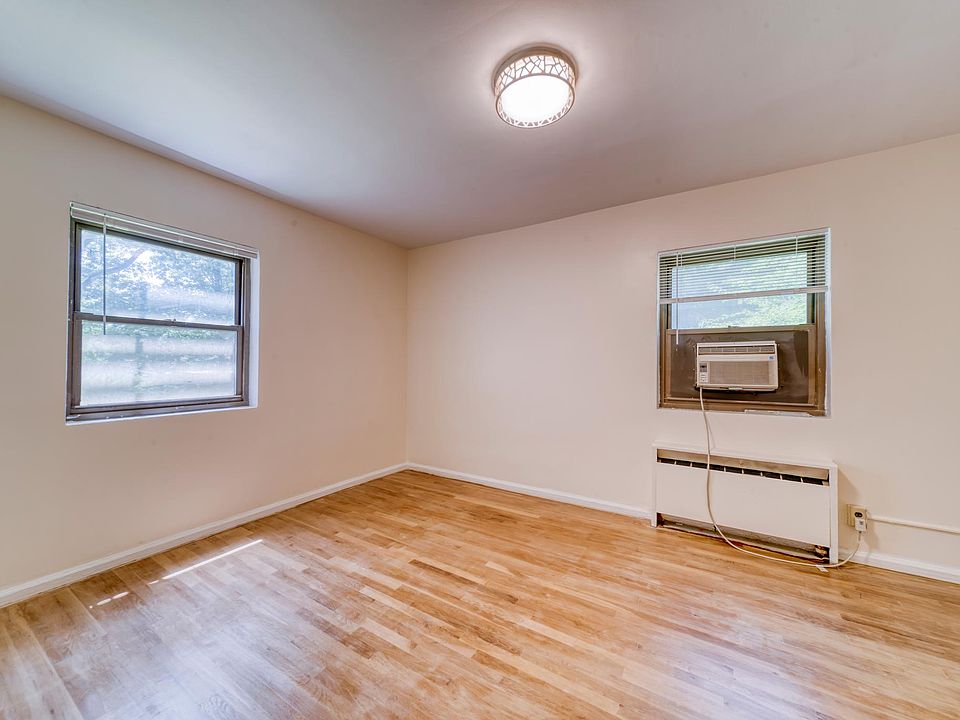 400 Park Pl Fort Lee NJ Zillow